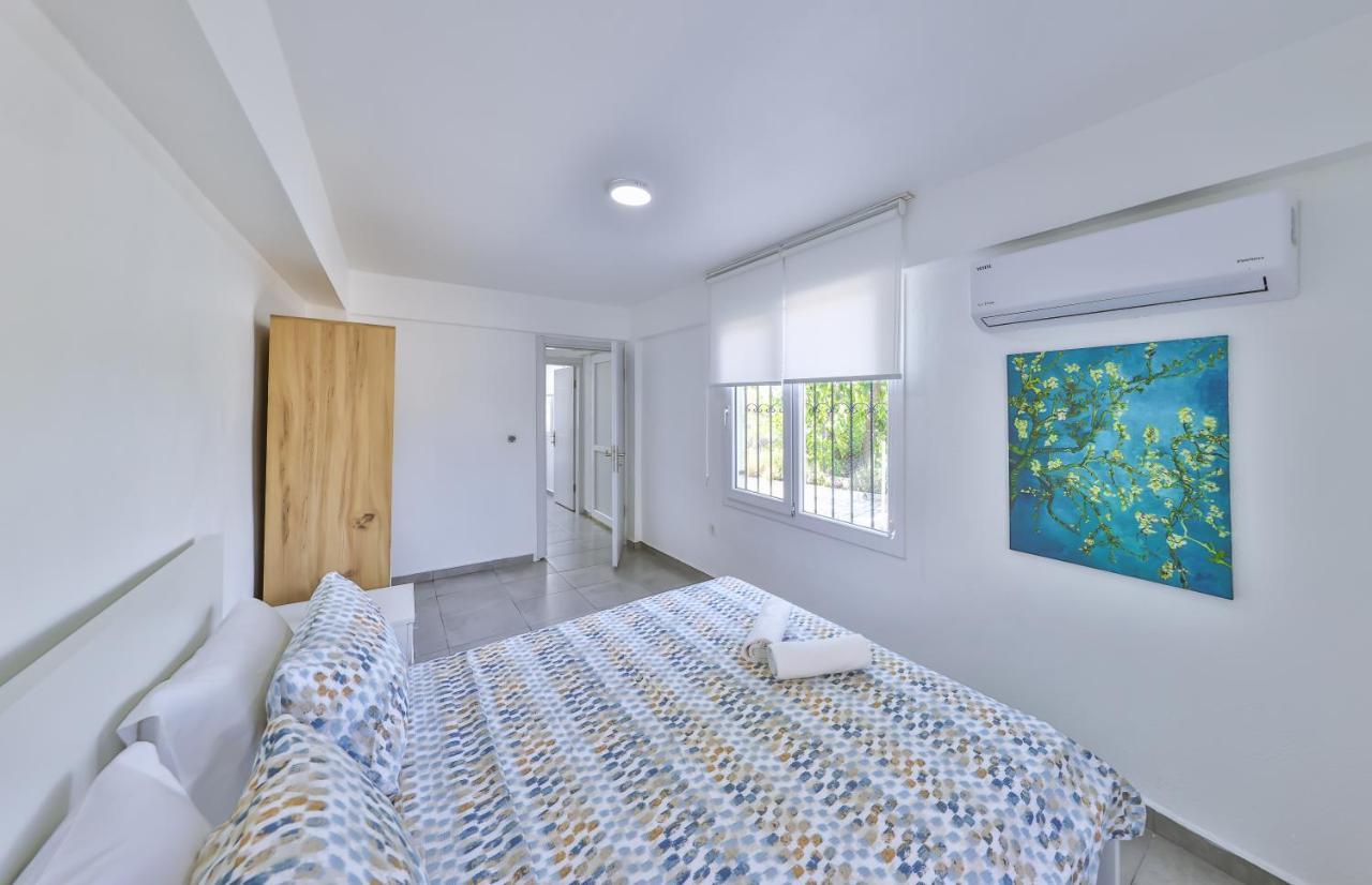 Agach Aparts-Savran Milas Extérieur photo