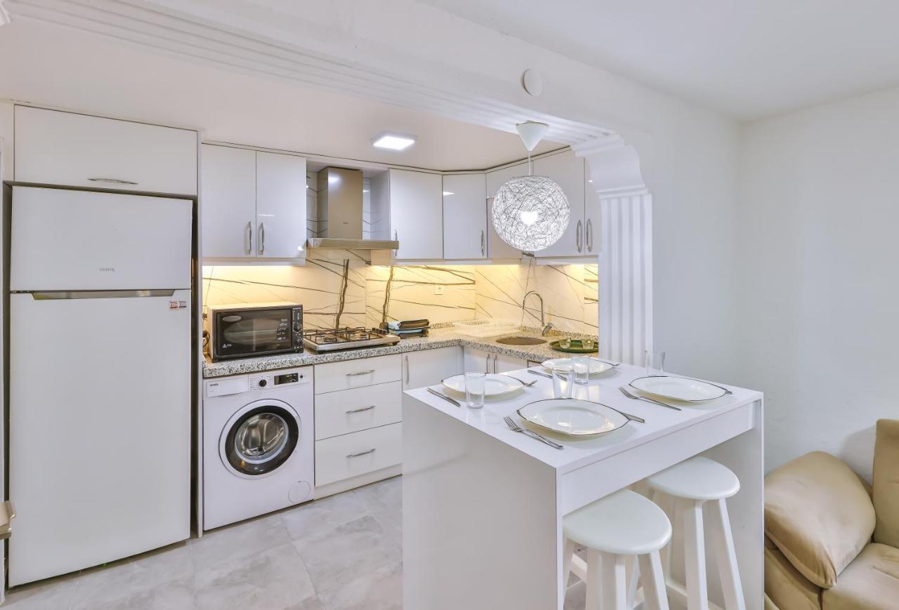 Agach Aparts-Savran Milas Extérieur photo